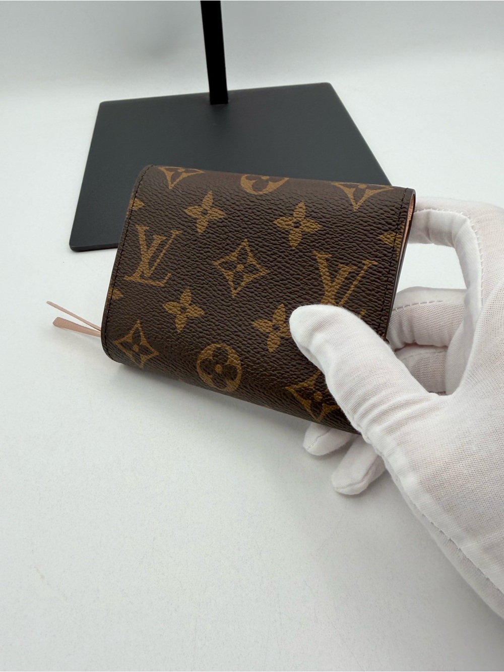 Louis Vuitton Victorine Monogram Wallet - Picture 6 of 13